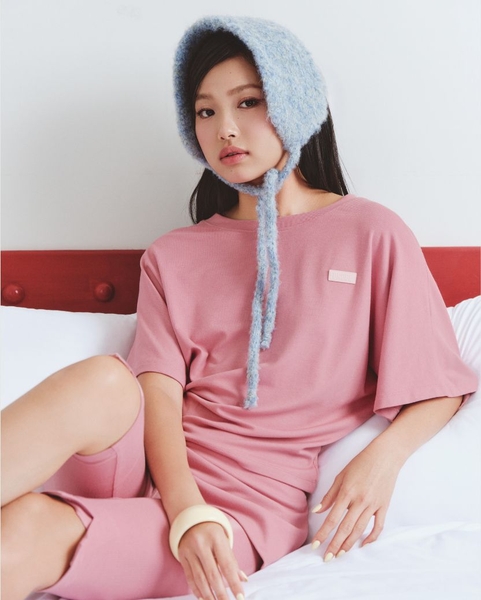 Fitted-waist Tee - Pastel Pink