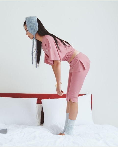 Foldover Capri Leggings - Pastel Pink