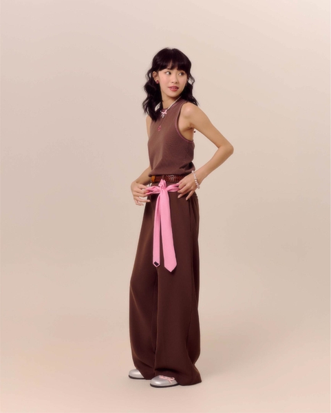 Pleated Wide-leg Trousers - Chocolate