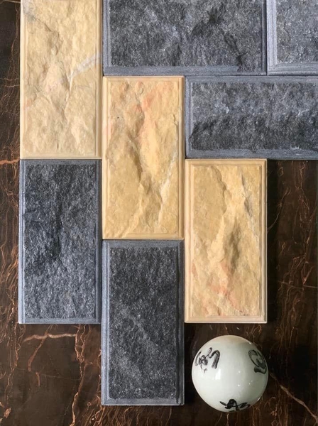 Đá Bóc Đen - Vàng Soi Cạnh