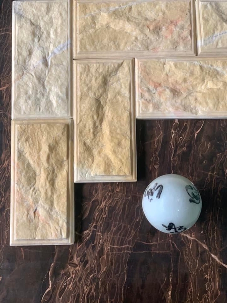 Đá Bóc Vàng Soi Cạnh