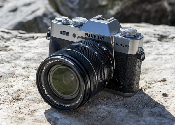 Fujifilm X-T30 Mark II XC 15-45mm F/3.5-5.6