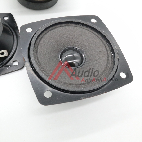 Treble vuông 7 cm , giá 01 cái