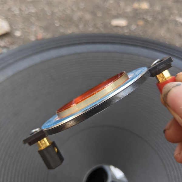 Coil treble 450 dây nhôm dẹp cọc lục giác cuộn dây 44.4mm khoảng cách giữa tâm 2 cọc loa là 78mm