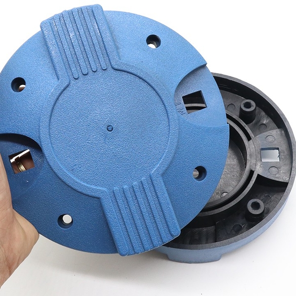 Nắp Nhựa 750 PA , giá 02 cái