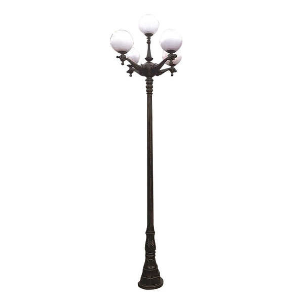 Cột đèn sân vườn DC02