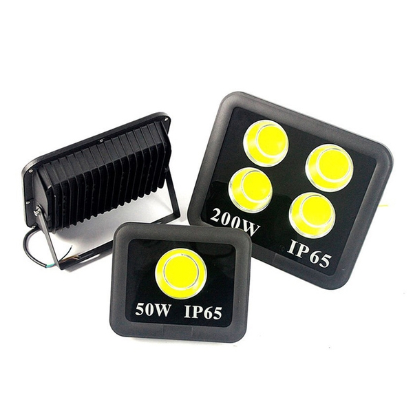 Đèn pha LED SLPCP
