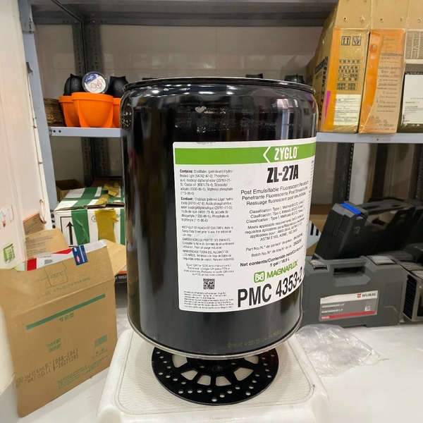 Chất thấm huỳnh quang. Model: zl-27a. Nsx: magnaflux