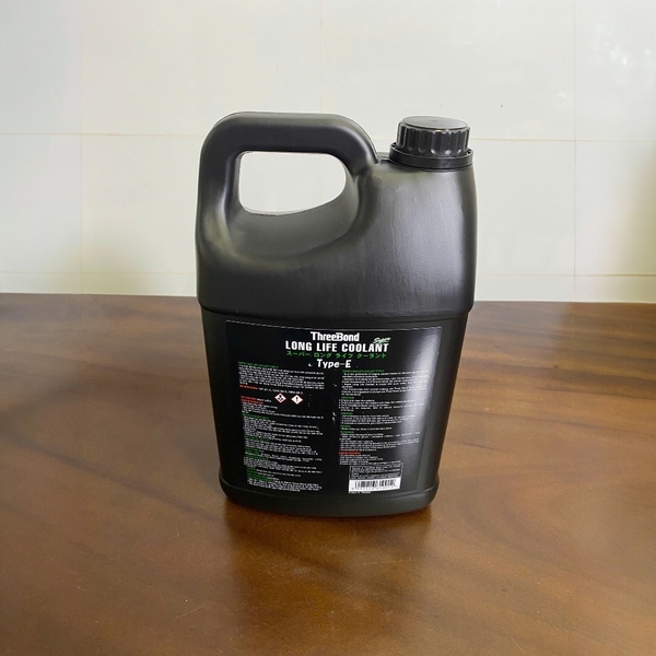 Nước làm mát động cơ- Threebond Coolant-Green 30% -Type-E (4L/can)