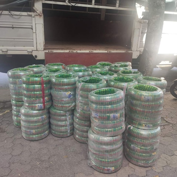 Lốp Không Săm SRC 300-10 - Sự Lựa Chọn Lý Tưởng Cho Xe Điện 133M và Nhiều Loại Xe Khác!