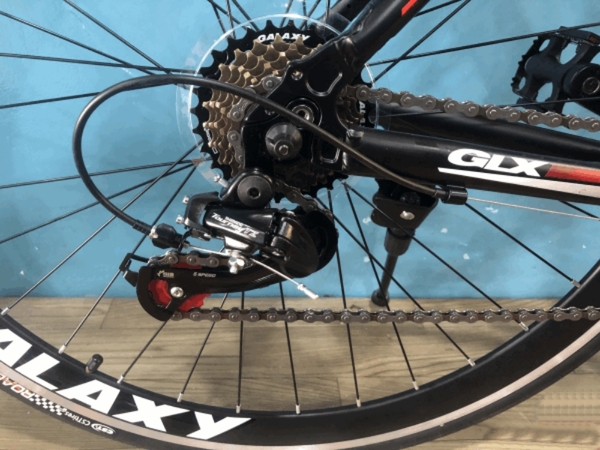 XE ĐẠP ĐUA GALAXY LP400