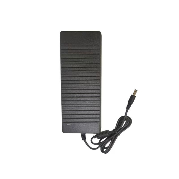 Nguồn ADAPTER 12V-10A Plastic