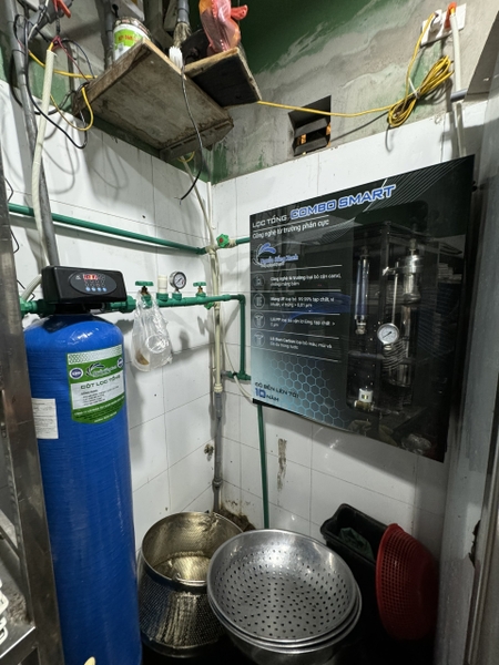 Bộ lọc tổng đầu nguồn