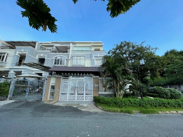 VILLA GÓC MỸ THÁI 3