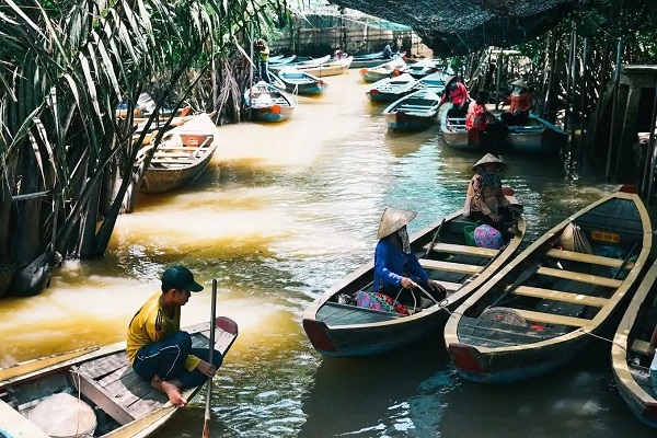 11D10N HANOI-HALONG-DA NANG-HO CHI MINH CITY-PHU QUOC