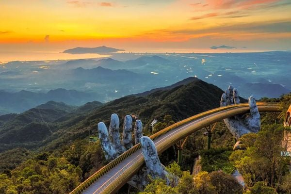 HO CHI MINH CITY – DA NANG – HO CHI MINH CITY TOUR 10D9N
