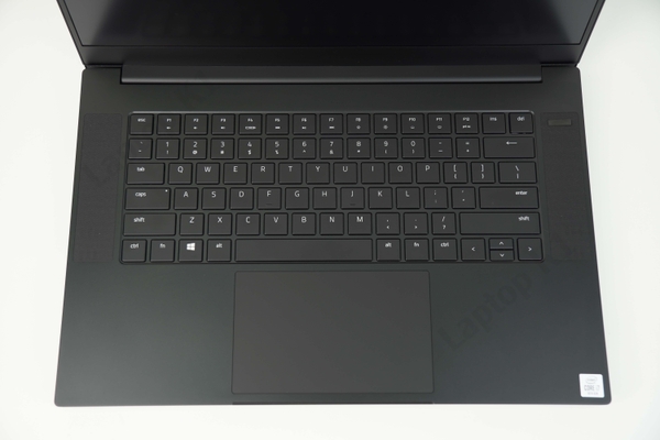 Razer Blade 15 Base 2020 - Core i7 10750H RTX2060 15.6inch FHD 144Hz