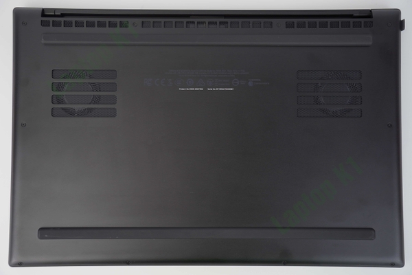 Razer Blade 15 Mid 2019 - Core i7 9750H GTX1660Ti 15.6inch FHD 144Hz