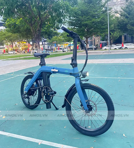 Mẫu xe Fiido D11, có thể gấp gọn