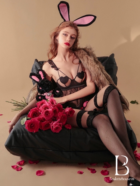 Đầm váy ngủ nữ cut out trái tim Hermi Dress S1874 cao cấp xuyên thấu phối satin Bralettehousevn