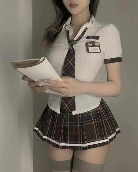 S1789 Check My Name Set đồ cosplay hóa trang nữ học sinh kèm váy và cà vạt Braletteshousevn
