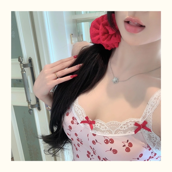 Đầm váy ngủ nữ cao cấp Yumeow Dress S2162 in cherry loại 1 phối ren phong cách tiểu thư Bralettehousevn