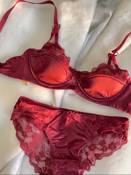 Bộ đồ lót có gọng mút mỏng cao cấp Imy Set satin phối ren hoa thoải mái nữ tính Bralettehousevn