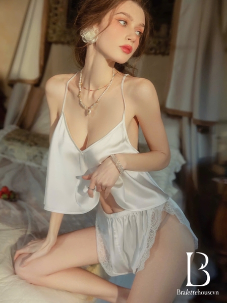 Bộ đồ ngủ cổ yếm Elire Set kèm quần short bản lưng ren cao cấp sang trọng nữ tính Bralettehousevn