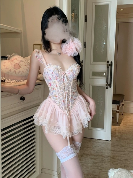 Đầm váy nữ Lux Corset S2439 phối hoa phong cách balletcore dáng corset có xương định hình phối bèo thiên thần tiểu thư nữ tính Bralettehousevn