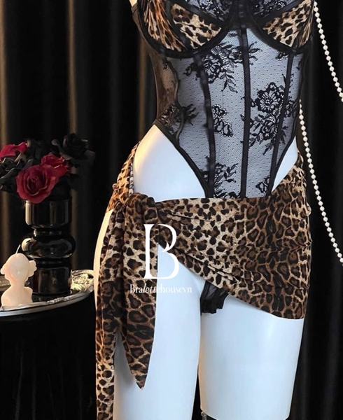Bộ bodysuit Jaguar Bodysuit kèm cột váy Bralettehousevn