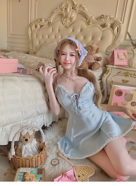Đầm ngủ satin nữ Erza Dress S2420 cao cấp form xoè nhẹ ca rô xanh đáng yêu tươi trẻ Bralettehousevn