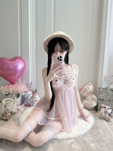 Đầm váy ngủ nữ cao cấp có gọng Qeqe Dress S2652 xuyên thấu phối ren bèo nữ tính tiểu thư gợi cảm Bralettehousevn