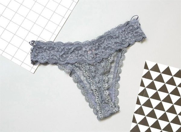 TRIPLE SIDE CUT CHEEKY