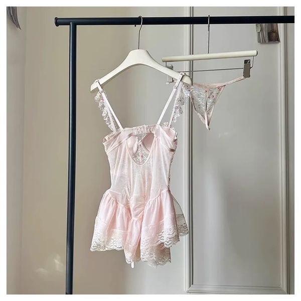 Đầm váy nữ Lux Corset S2439 phối hoa phong cách balletcore dáng corset có xương định hình phối bèo thiên thần tiểu thư nữ tính Bralettehousevn