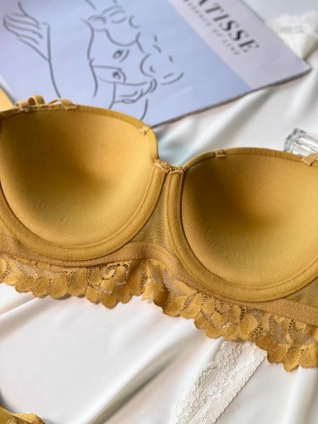 Set đồ lót nữ Sachi set S1632 có gọng và mút nâng ngực phối ren dáng cúp ngang Bralettehousevn