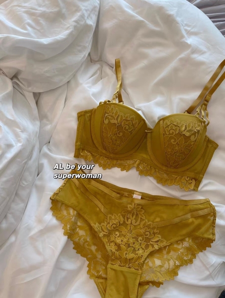 Set đồ lót nữ Sachi set S1632 có gọng và mút nâng ngực phối ren dáng cúp ngang Bralettehousevn