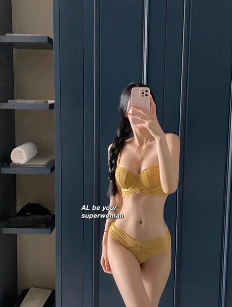 Set đồ lót nữ Sachi set S1632 có gọng và mút nâng ngực phối ren dáng cúp ngang Bralettehousevn