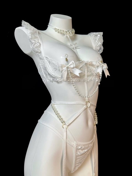 Bộ đồ lót Enticing Set full cut out gợi cảm quyến rũ kèm đai Bralettehousevn