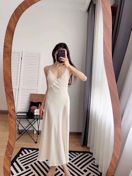 Đầm ngủ satin cao cấp dáng dài Beena Dress resort du lịch biển Bralettehousevn