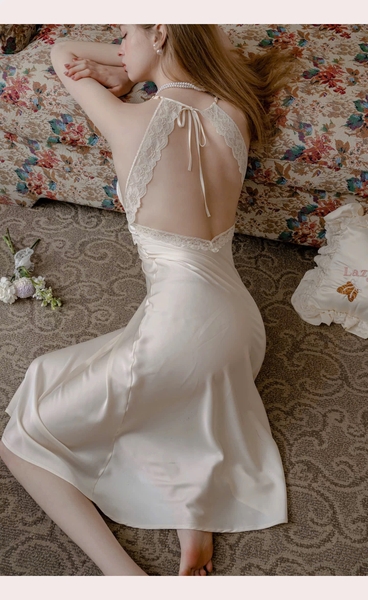 Đầm ngủ satin cao cấp dáng dài Beena Dress resort du lịch biển Bralettehousevn