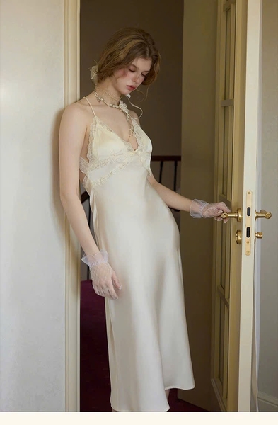 Đầm ngủ satin cao cấp dáng dài Beena Dress resort du lịch biển Bralettehousevn