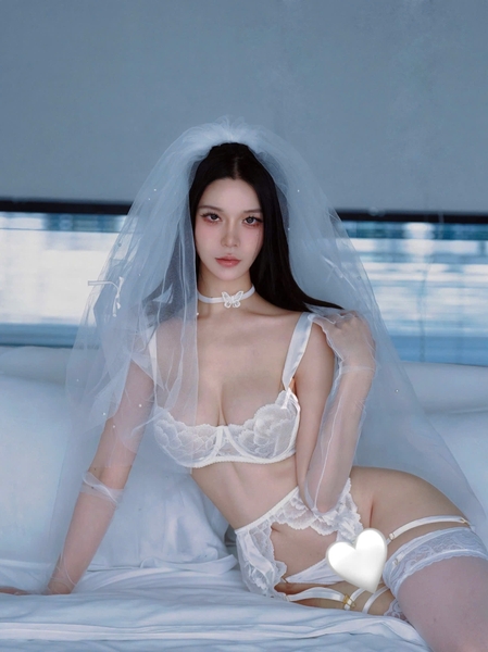 [TẶNG KÈM ĐAI] Set đồ lót 3 món Raisin Set S2686 ren phối lụa bản dây to gợi cảm xuyên thấu Bralettehousevn