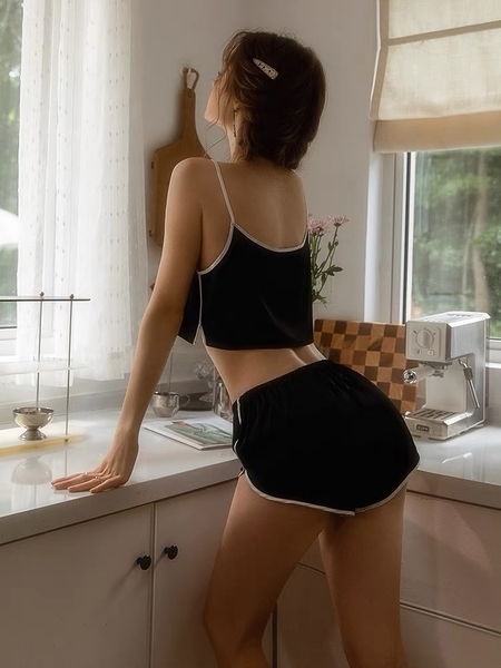 Bộ đồ ngủ satin lụa cao cấp Desire Set S2112 áo 2 dây quần short trẻ trung nữ tính Bralettehousevn