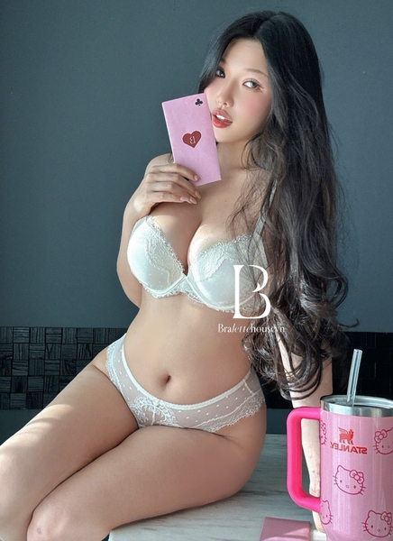 Bộ đồ lót Luxe Set  S2717 nâng đỡ có gọng mút push up đầy đặn quyến rũ Bralettehousevn