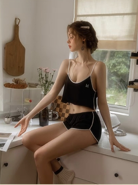 Bộ đồ ngủ satin lụa cao cấp Desire Set S2112 áo 2 dây quần short trẻ trung nữ tính Bralettehousevn