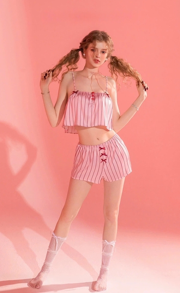 Set ngủ mặc nhà satin cao cấp Damour Set S2638 hồng sọc trendy hai dây nữ tính Bralettehousevn