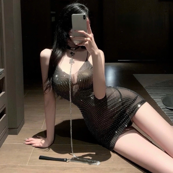 Váy ngủ lấp lánh xuyên thấu cổ đổ Shimmer Dress S2644 form suông Bralettehousevn