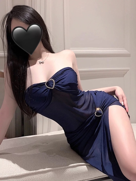 Đầm váy ngủ dài xuyên thấu Bold Dress S2645 phối khoen tim xẻ tà tôn dáng gợi cảm Bralettehousevn