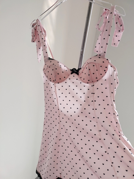 [HOT HIT] Đầm váy ngủ nữ satin cao cấp Uzui Dress S2490 chấm bi retro nữ tính hot nhất mùa hè có mút quyến rũ nữ tính Bralettehousevn