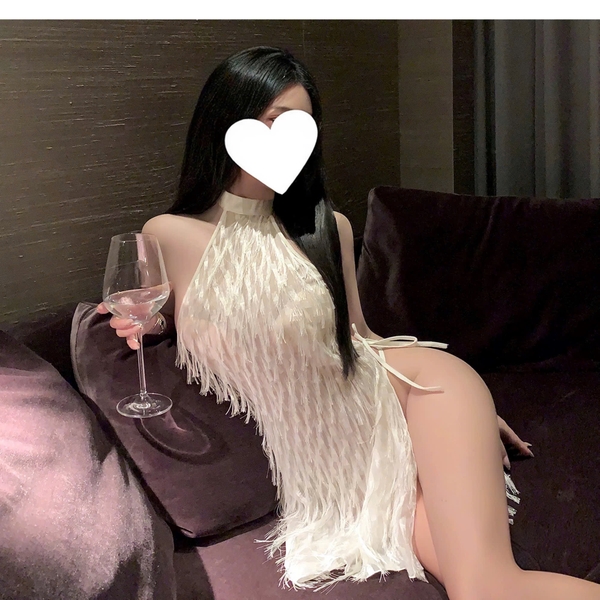 Đầm váy ngủ cổ yếm Fila Dress S2647 tua rua bắt sáng xẻ tà gợi cảm nữ tính kiêu sa Bralettehousevn